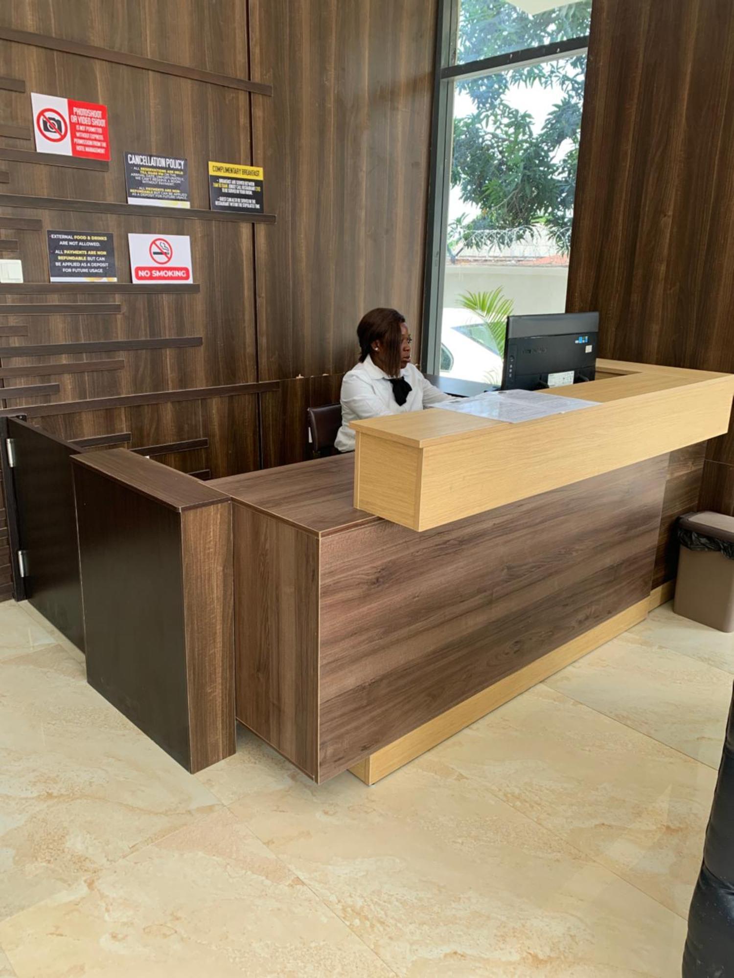 Greywood Hotel And Apartments Ikeja Exterior foto
